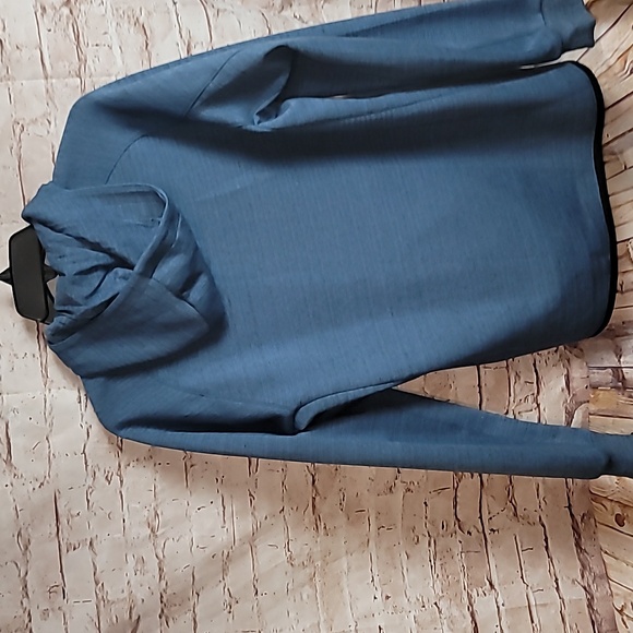 Uniqlo lightweight zip up hoddie jacket small nwt - Picture 6 of 6